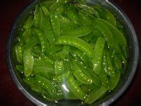 鸡肉炒荷兰豆的做法