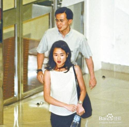 他为宠新欢壕掷一亿买房，5大旧爱都抛却脑后了