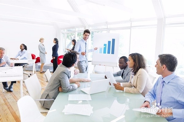 如何让服务经营环境得到明显改善