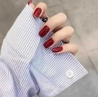 甲油胶怎么洗掉小窍门