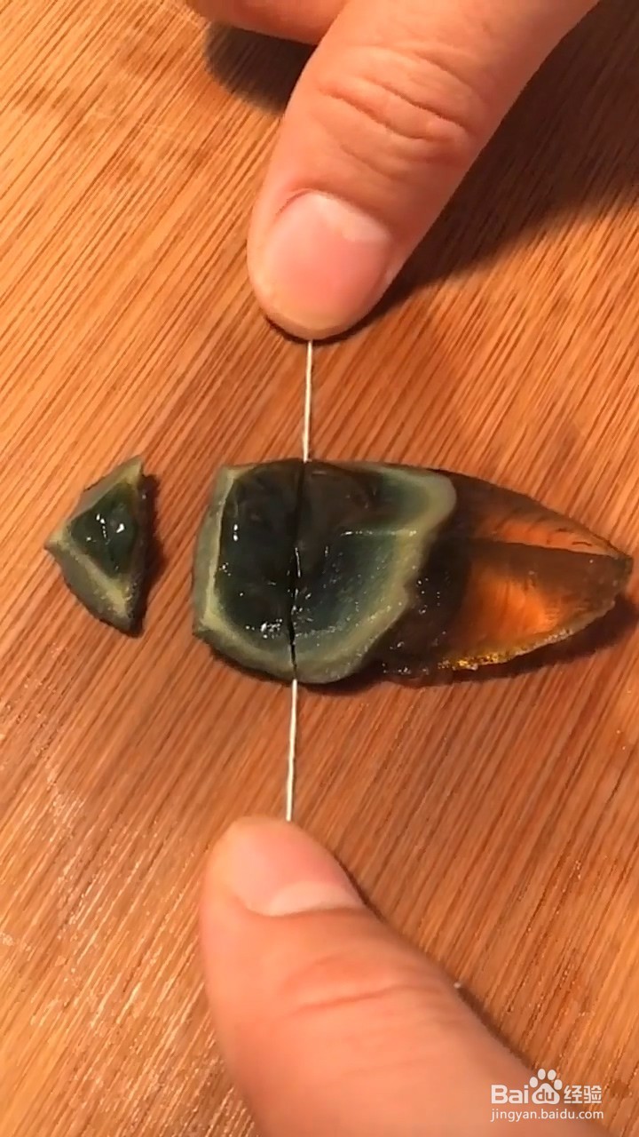 鸡蛋和松花蛋怎么做