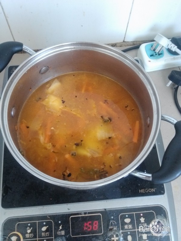 泡菜豆腐鲜蔬锅的做法