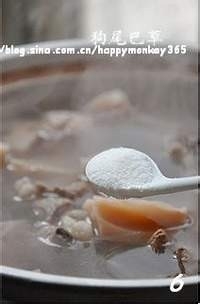 【排骨莲藕汤】