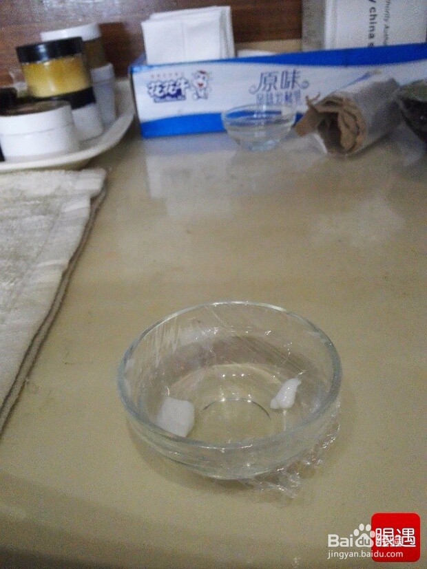 怎样清理烟灰缸又快又干净