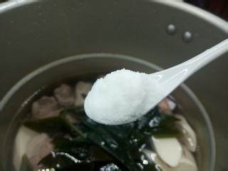 排骨山药海带汤