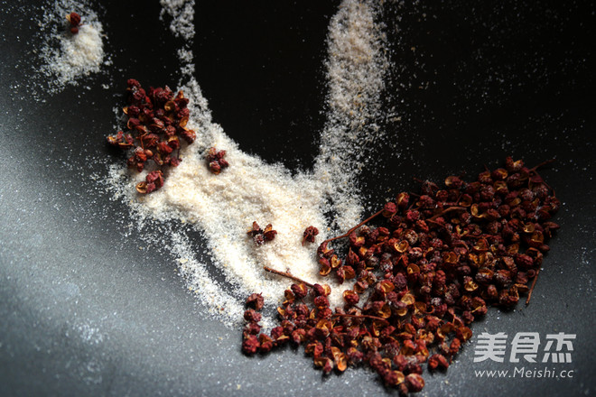 蜜汁椒盐羊排