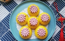 南瓜花样脂油饼的做法步骤