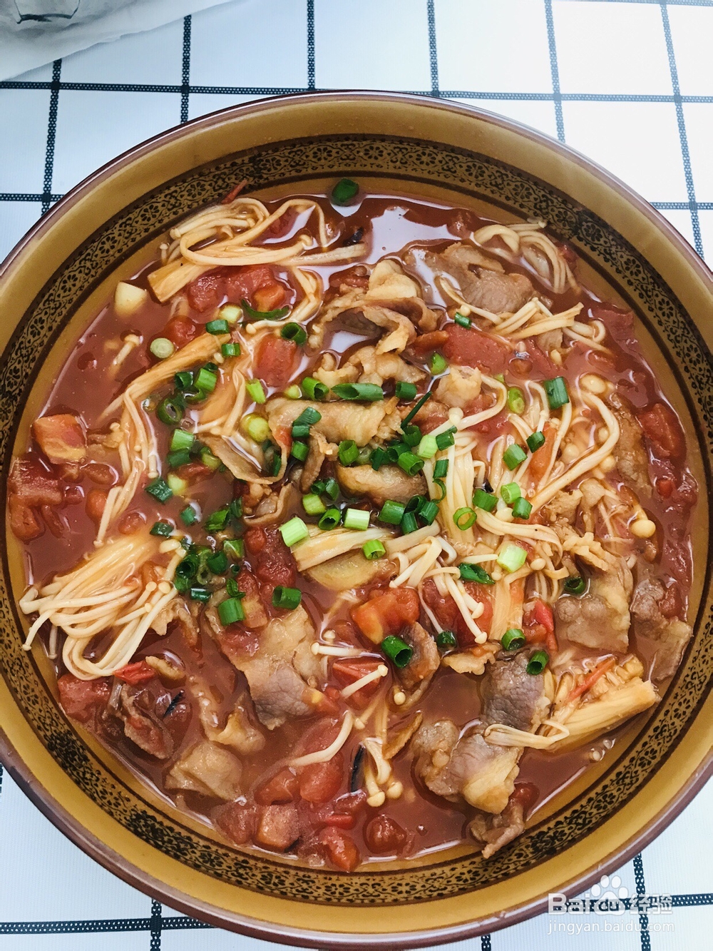 鲜美的番茄肥牛金针菇汤怎么做?