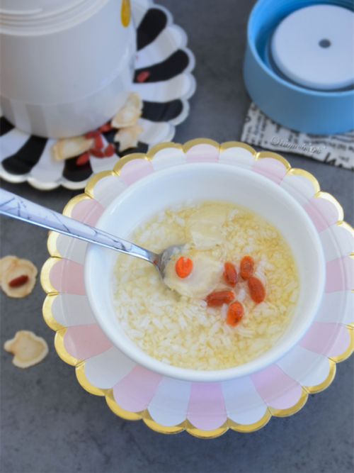 参片枸杞二米粥