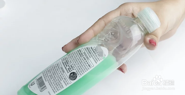 如何用土豆和小苏打清洗铁锅