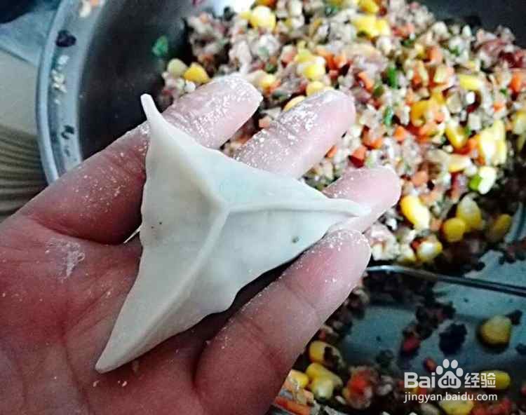 三角形饺子皮的包法