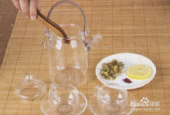 洋甘菊枸杞柠檬茶美容养颜冲泡步骤