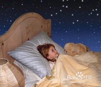 孩子分房独立睡有恐惧怎么办