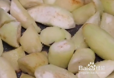 如何制作糖醋茄子拌饭