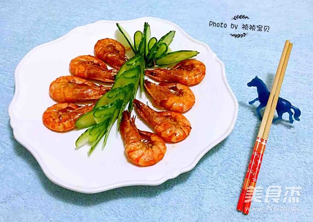 番茄㸆海虾的做法