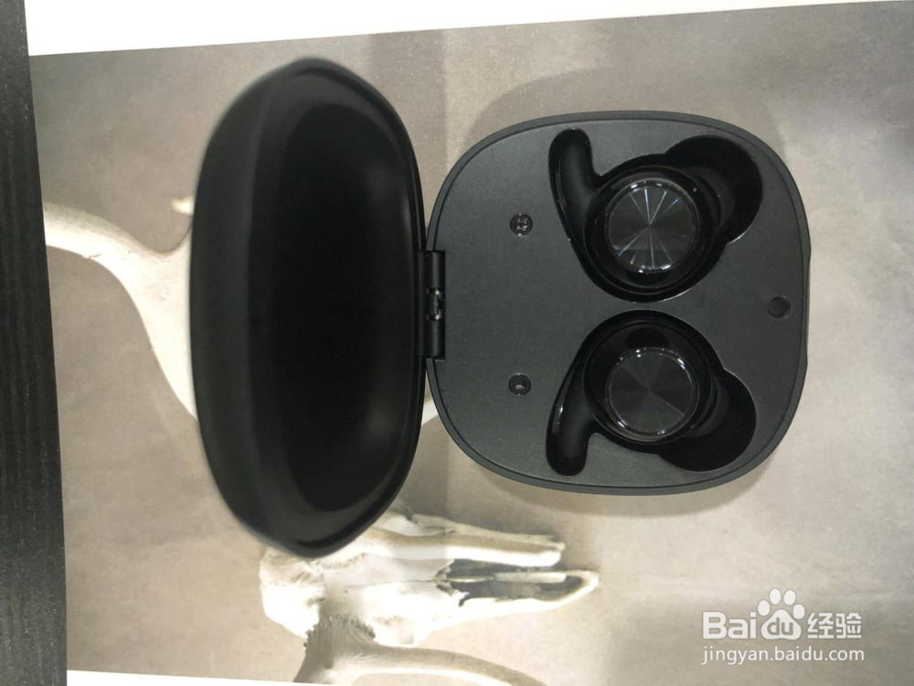 漫步者 LolliPods和xisem西圣战神Ares对比