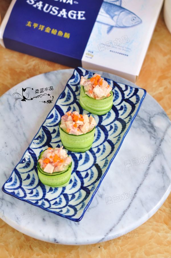 金枪鱼肠黄瓜寿司