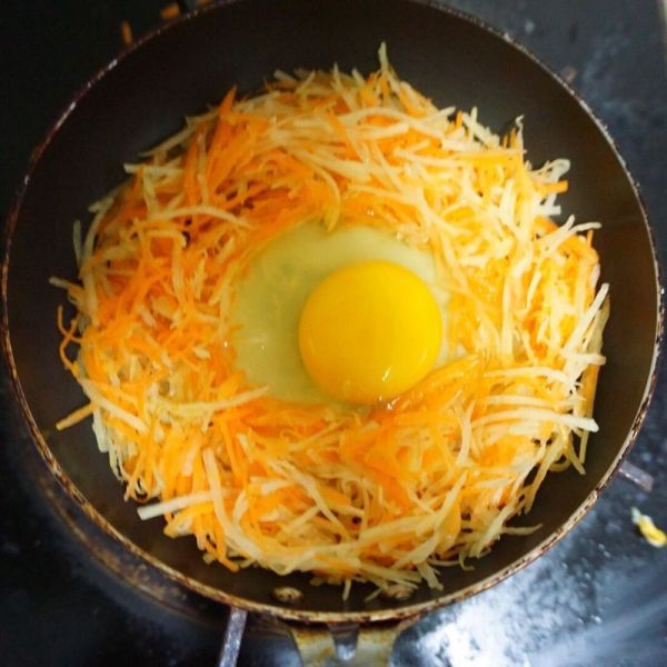 胡萝卜土豆鸡饼
