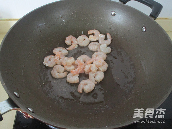 虾仁汤年糕的做法