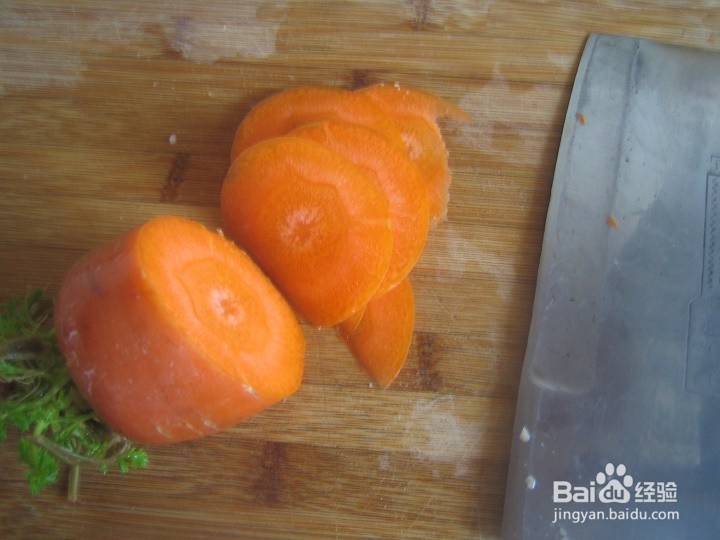 怎样将胡罗头切成均匀的丝