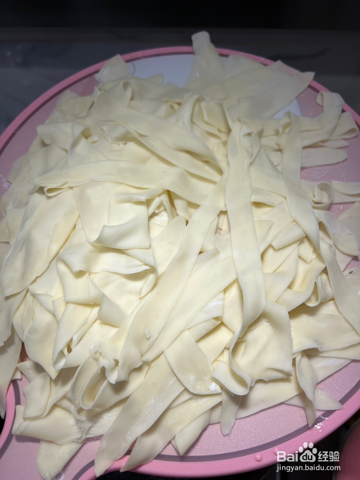 懒人版油泼面饺子皮的做法