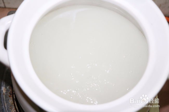 红薯粥的做法，清理肠胃，减轻肠胃负担