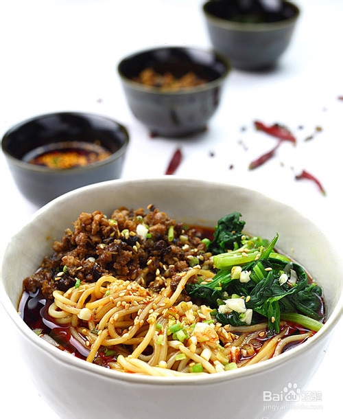 亚洲特色面条的做法