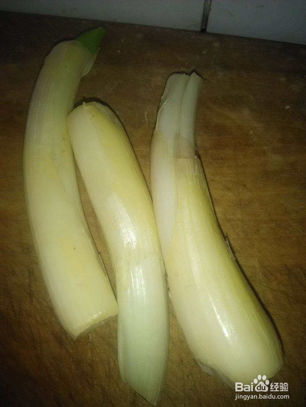 酸菜芯炖猪五花肉冻豆腐