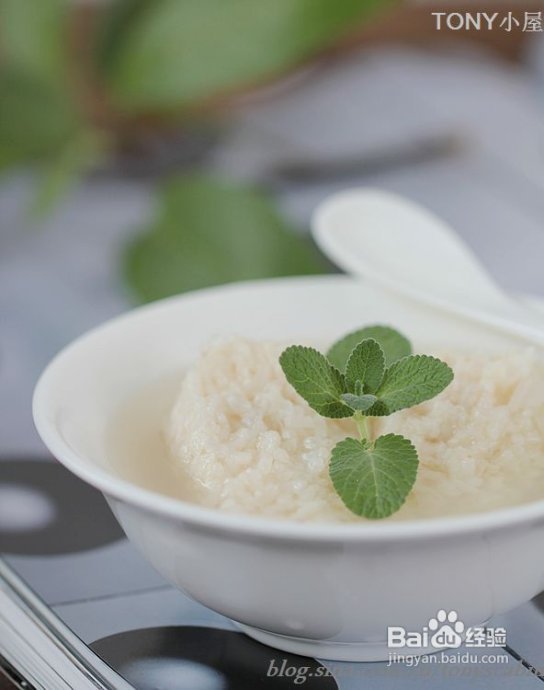 用古法做江南经典名吃甜酒酿