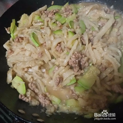 炒饼的做法之西胡肉炒饼