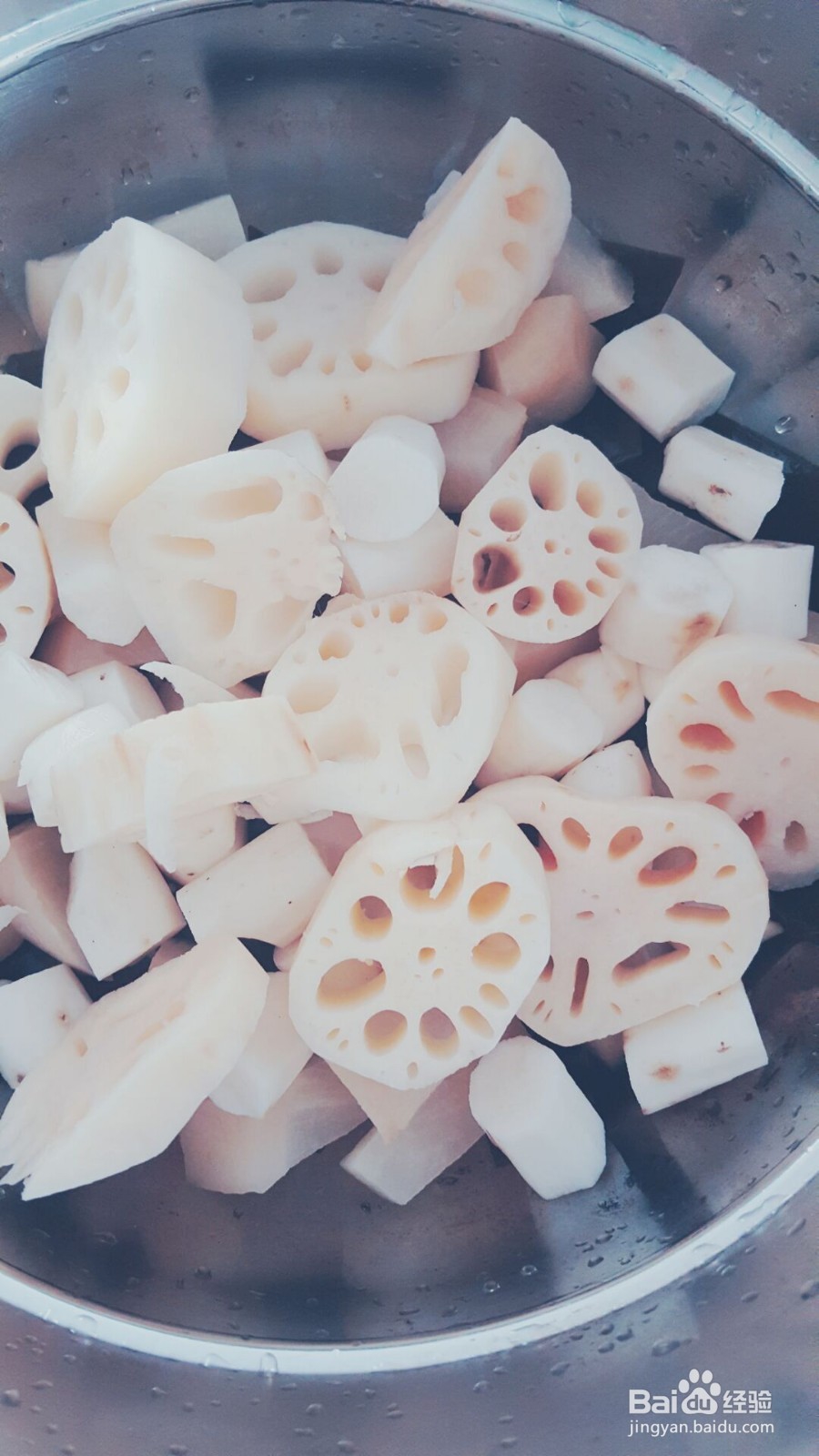 酸萝卜老鸭汤的做法