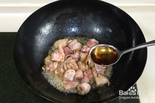 好吃的香菇炖鸡家常做法