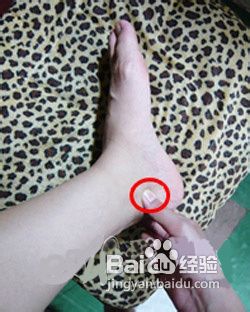 女生瘦腿的最快方法，瘦小腿操+按摩,夏天秀美腿