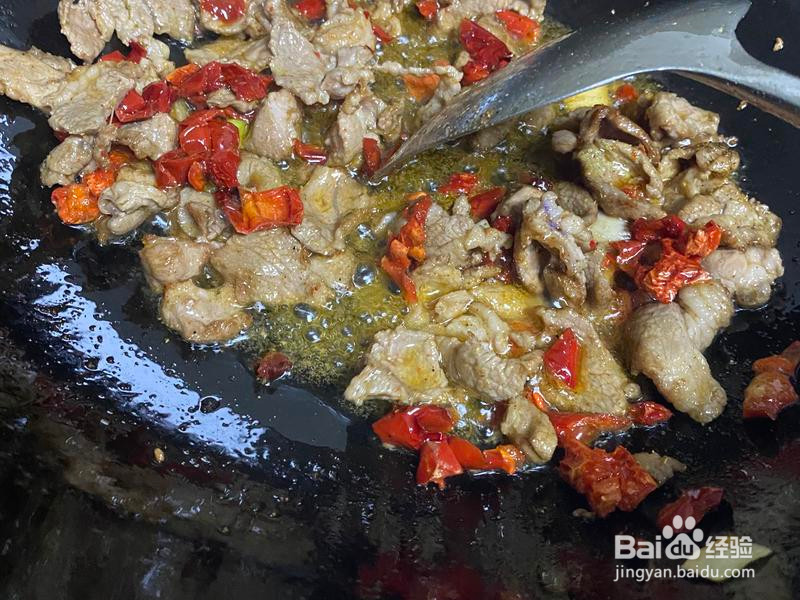 炒揪片子的做法