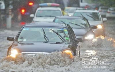 <b>雨季过后如何保养汽车零部件</b>