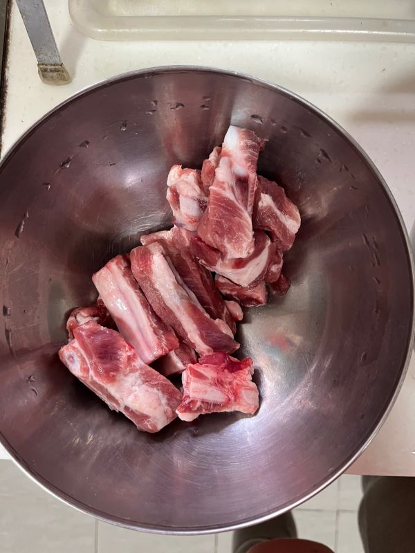 砂锅红烧鲍鱼排骨土豆