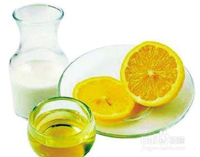 清除衣服或者被子上的霉点