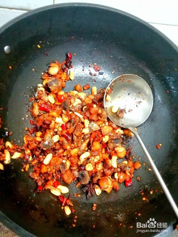 辣子鸡丁的做法