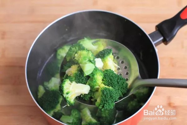 怎样做美味的鲍汁西兰花海参