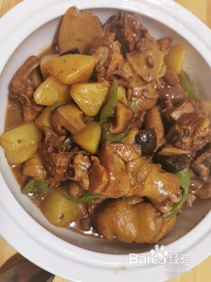 黄焖鸡米饭的做法