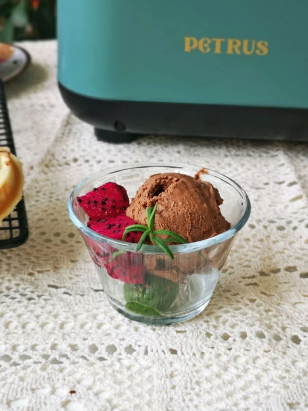 超浓郁巧克力冰激凌