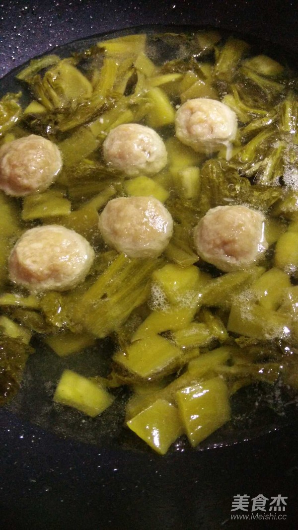 酸菜肉丸粉丝汤