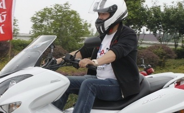 如何保护身体关节？