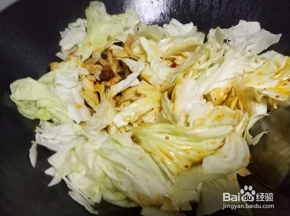 腊肉炒包菜怎么做才好吃