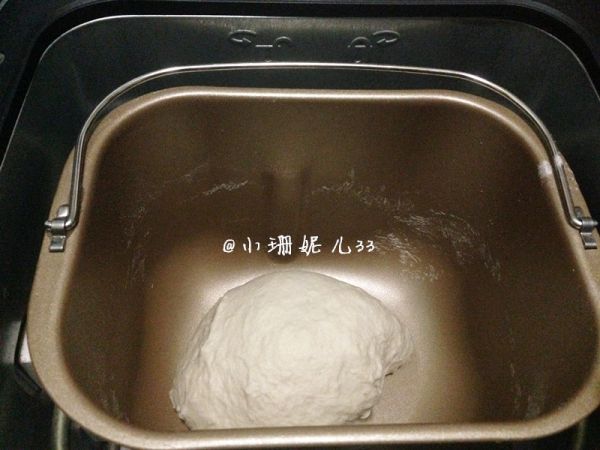 北极虾牛肉粒披萨