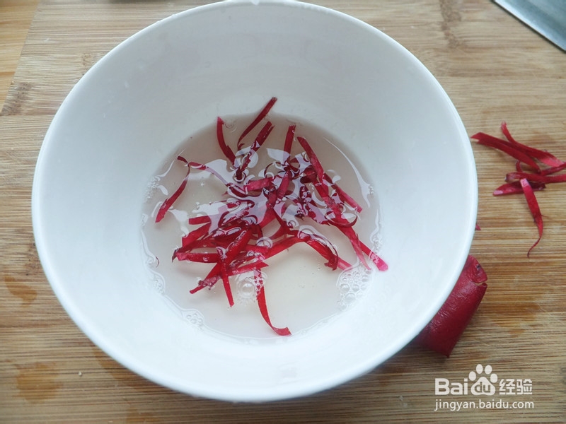 女人美白养颜之佳品—玫瑰花豆腐