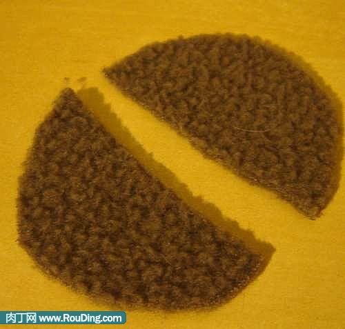 怎样用旧衣服改造DIY小熊袜子拖鞋？