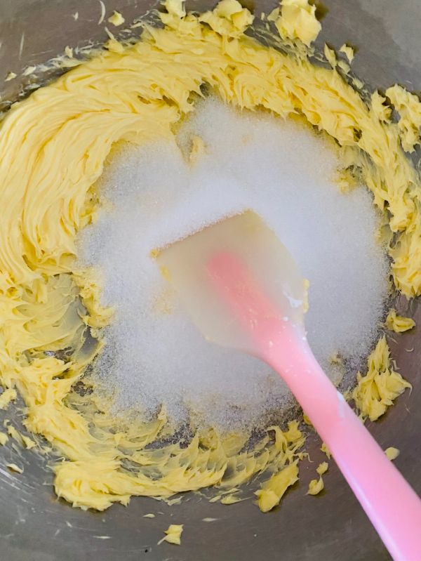 蓝莓爆浆玛芬蛋糕