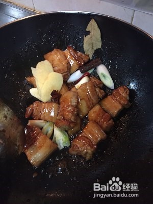 新版红烧五花肉的做法