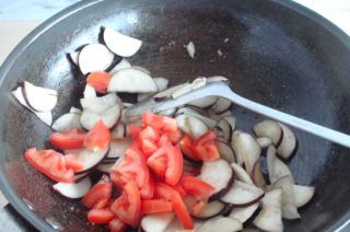 肉炒茄子的家常做法